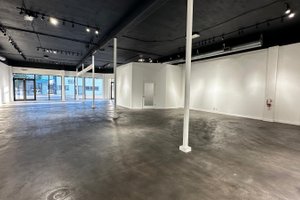 listings.show.sections.photos.alt