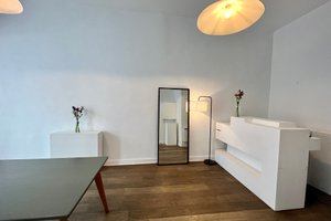 listings.show.sections.photos.alt