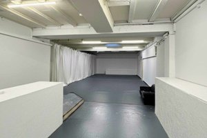 listings.show.sections.photos.alt