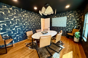 listings.show.sections.photos.alt