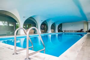 listings.show.sections.photos.alt