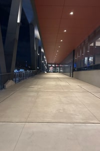 listings.show.sections.photos.alt