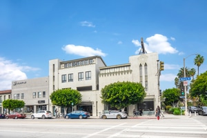 listings.show.sections.photos.alt