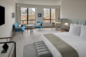 listings.show.sections.photos.alt