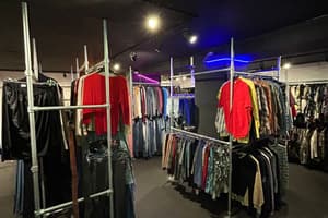 listings.show.sections.photos.alt