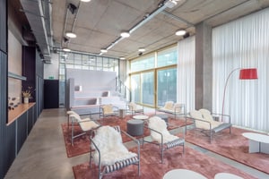 listings.show.sections.photos.alt