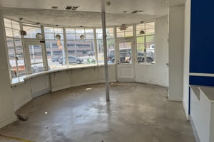 listings.show.sections.photos.alt