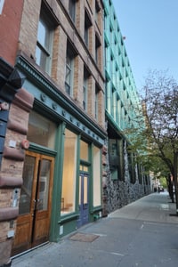 listings.show.sections.photos.alt