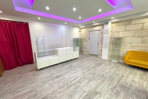 listings.show.sections.photos.alt