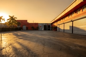 listings.show.sections.photos.alt