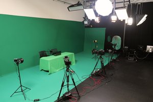 listings.show.sections.photos.alt