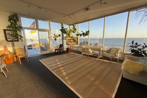 listings.show.sections.photos.alt