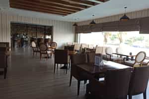 listings.show.sections.photos.alt