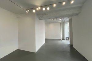 listings.show.sections.photos.alt