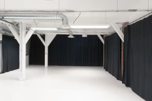 listings.show.sections.photos.alt