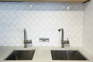 listings.show.sections.photos.alt