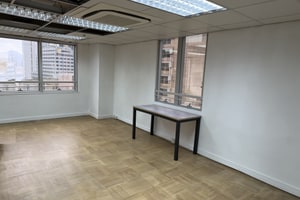 listings.show.sections.photos.alt