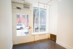 listings.show.sections.photos.alt