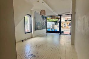 listings.show.sections.photos.alt