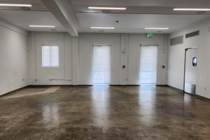 listings.show.sections.photos.alt