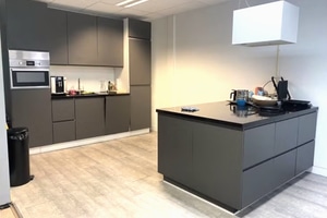 listings.show.sections.photos.alt