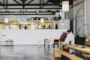 listings.show.sections.photos.alt