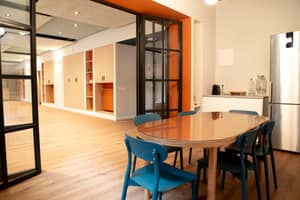 listings.show.sections.photos.alt