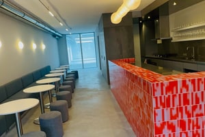 listings.show.sections.photos.alt