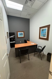 listings.show.sections.photos.alt