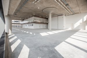 listings.show.sections.photos.alt