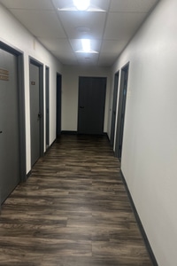 listings.show.sections.photos.alt