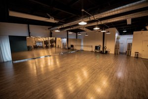 listings.show.sections.photos.alt