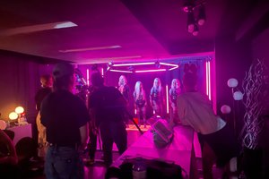 listings.show.sections.photos.alt