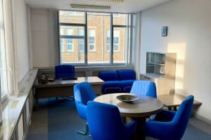 listings.show.sections.photos.alt