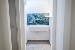 listings.show.sections.photos.alt