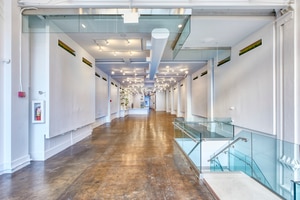 listings.show.sections.photos.alt