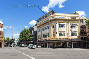 listings.show.sections.photos.alt