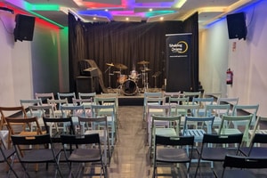 listings.show.sections.photos.alt