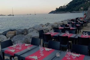 listings.show.sections.photos.alt