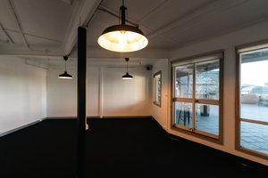 listings.show.sections.photos.alt