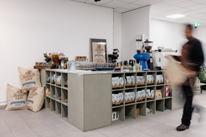 listings.show.sections.photos.alt