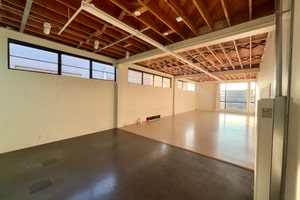 listings.show.sections.photos.alt