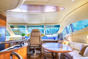 listings.show.sections.photos.alt