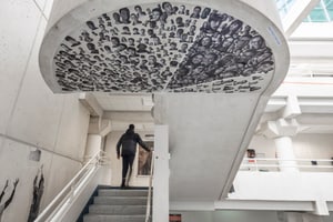 Grand atrium en béton avec escaliers, verrière et terrasses, Paris 13e, 相片 8