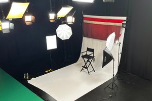 listings.show.sections.photos.alt