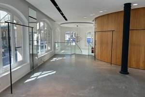 listings.show.sections.photos.alt