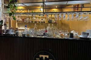 listings.show.sections.photos.alt