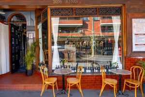 listings.show.sections.photos.alt