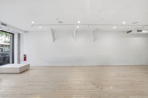 listings.show.sections.photos.alt