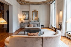 listings.show.sections.photos.alt